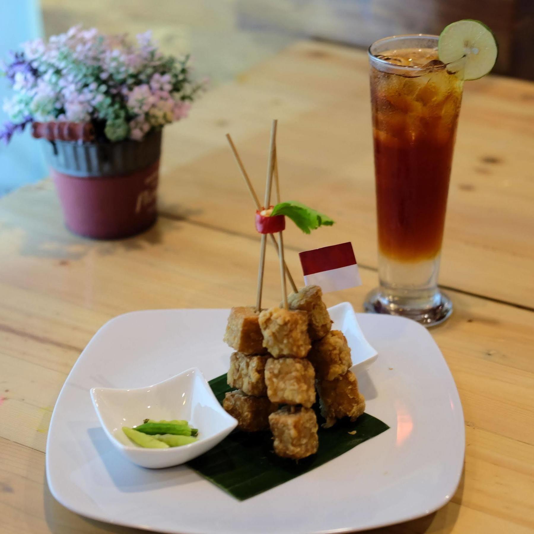 Cleo Hotel Tunjungan Surabaya Esterno foto